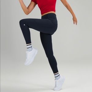 lululemon LIKE NEW Fast and Free High Rise Tight